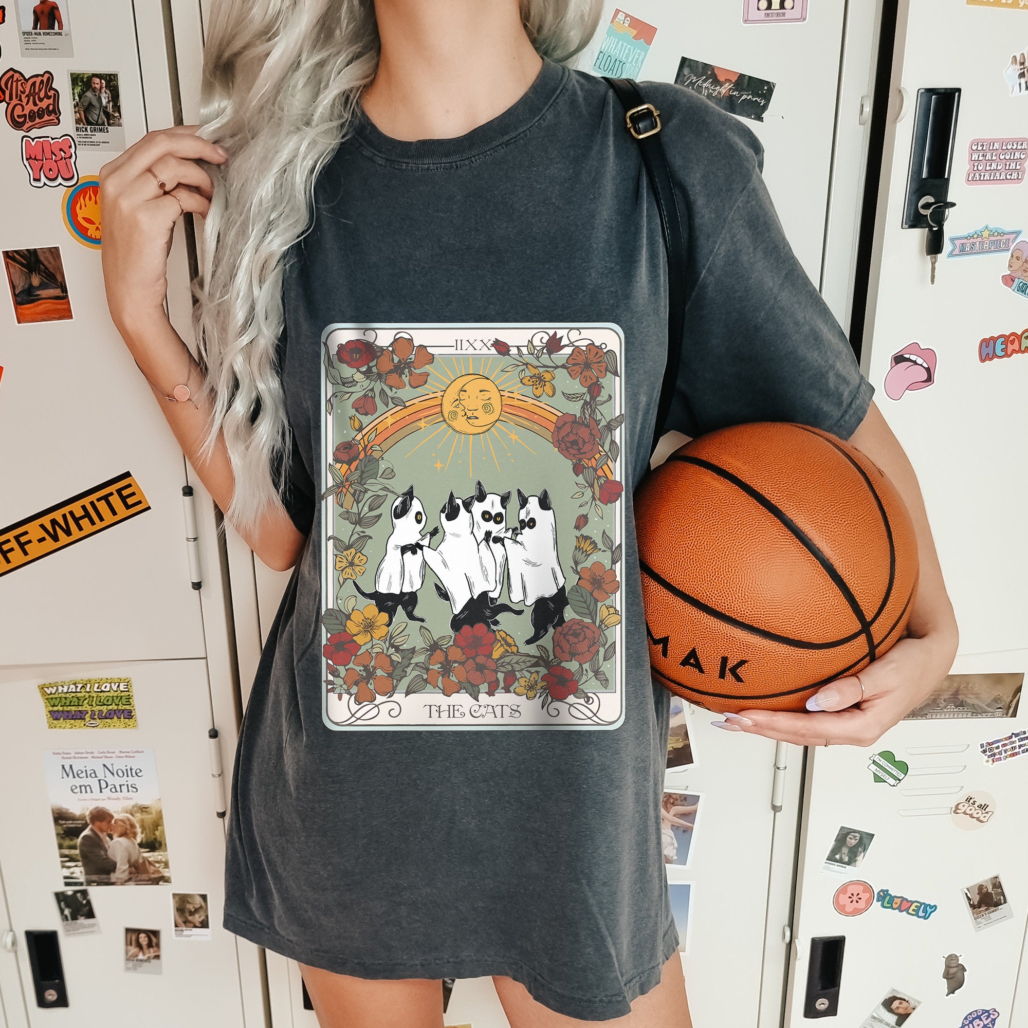 Vintage Cat Tarot Halloween T-Shirt