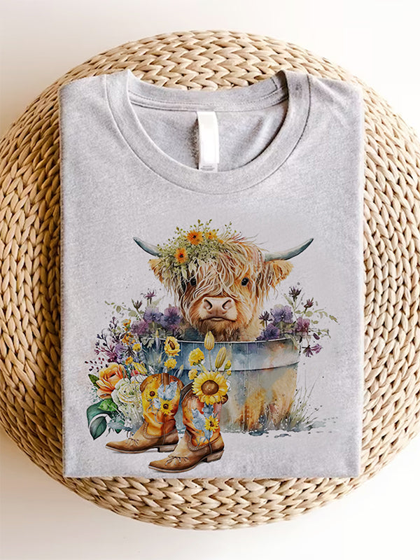 Highland Cow in Metal Tub T-shirt